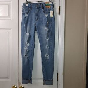 Aeropostale Seriously Stretchy  High Rise Curvy  Distressed Jeggings Sz 6